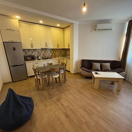 Apartment On Melikishvili 51 Batumi Luaran gambar